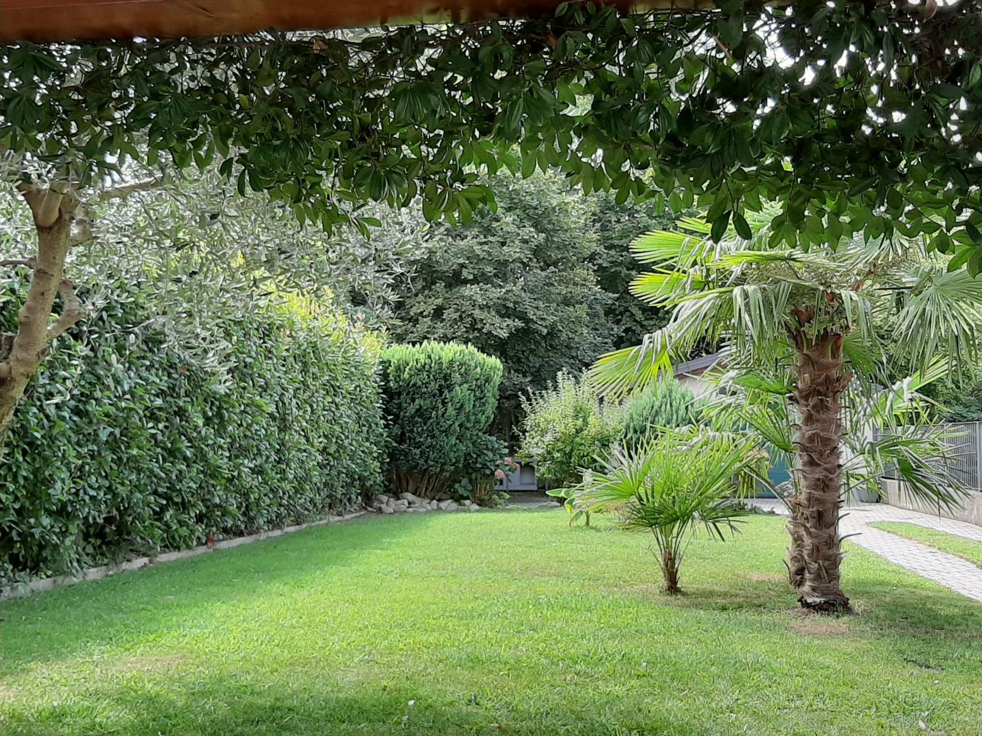 Ferienwohnung Casa Luce E Aria Colico Exterior foto